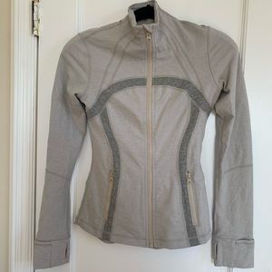 Lululemon Define Jacket in Luon Size 4